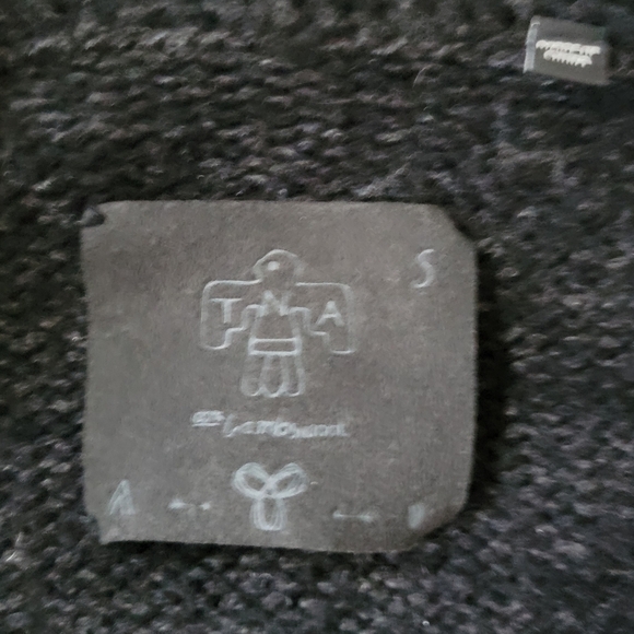 TNA Lambswool Zip Up Sweater - Picture 3 of 4